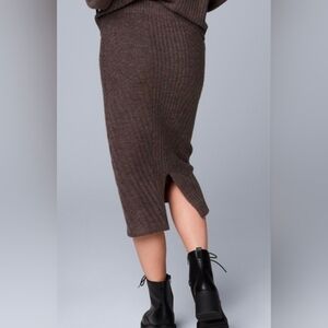 Simply Vera Vera Wang GRAY Midi Skirt